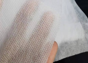 購入 白い色 PP 織物のない布 変形性 呼吸性 ショッピングバッグ用 online manufacture