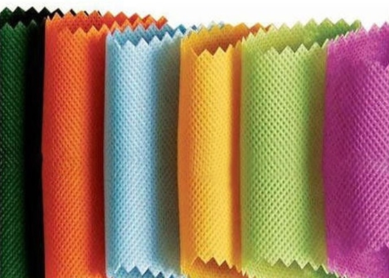 購入 家の織物のためのポリエステル ペットSpunbondのNonwovenの生地の高温抵抗力がある online manufacture